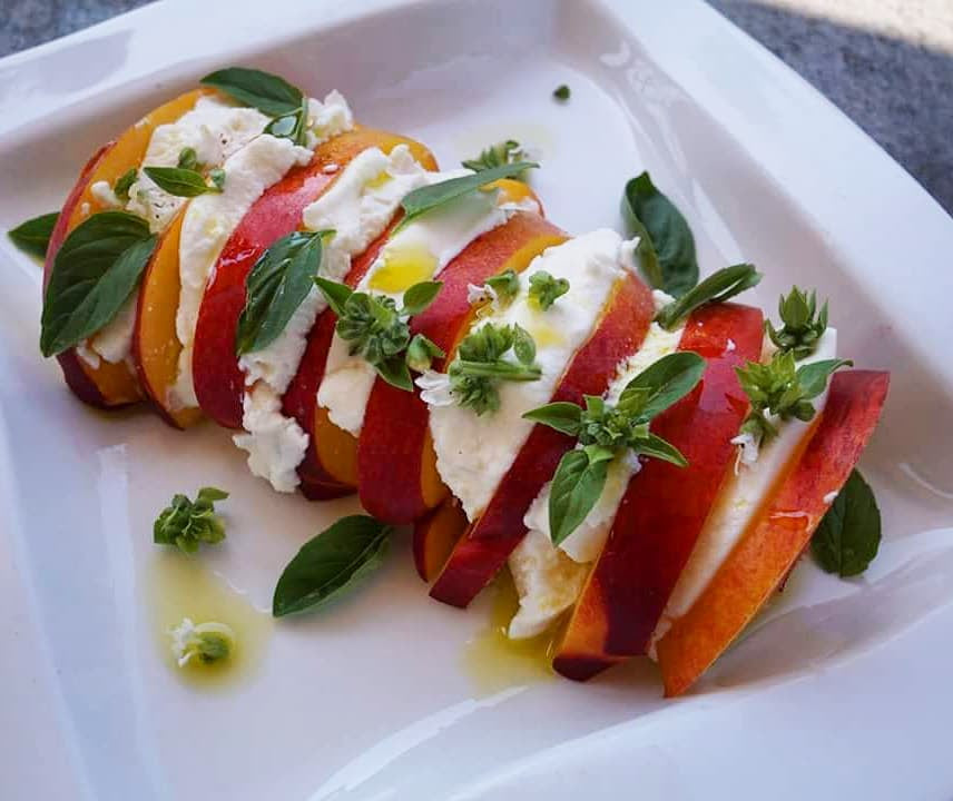 Peach Caprese Summer Salad