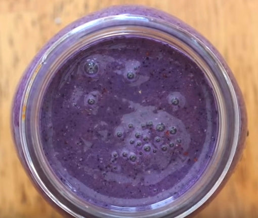 Smoothie with Chia, Blueberry & Robust Extra Virgin Olive Oil