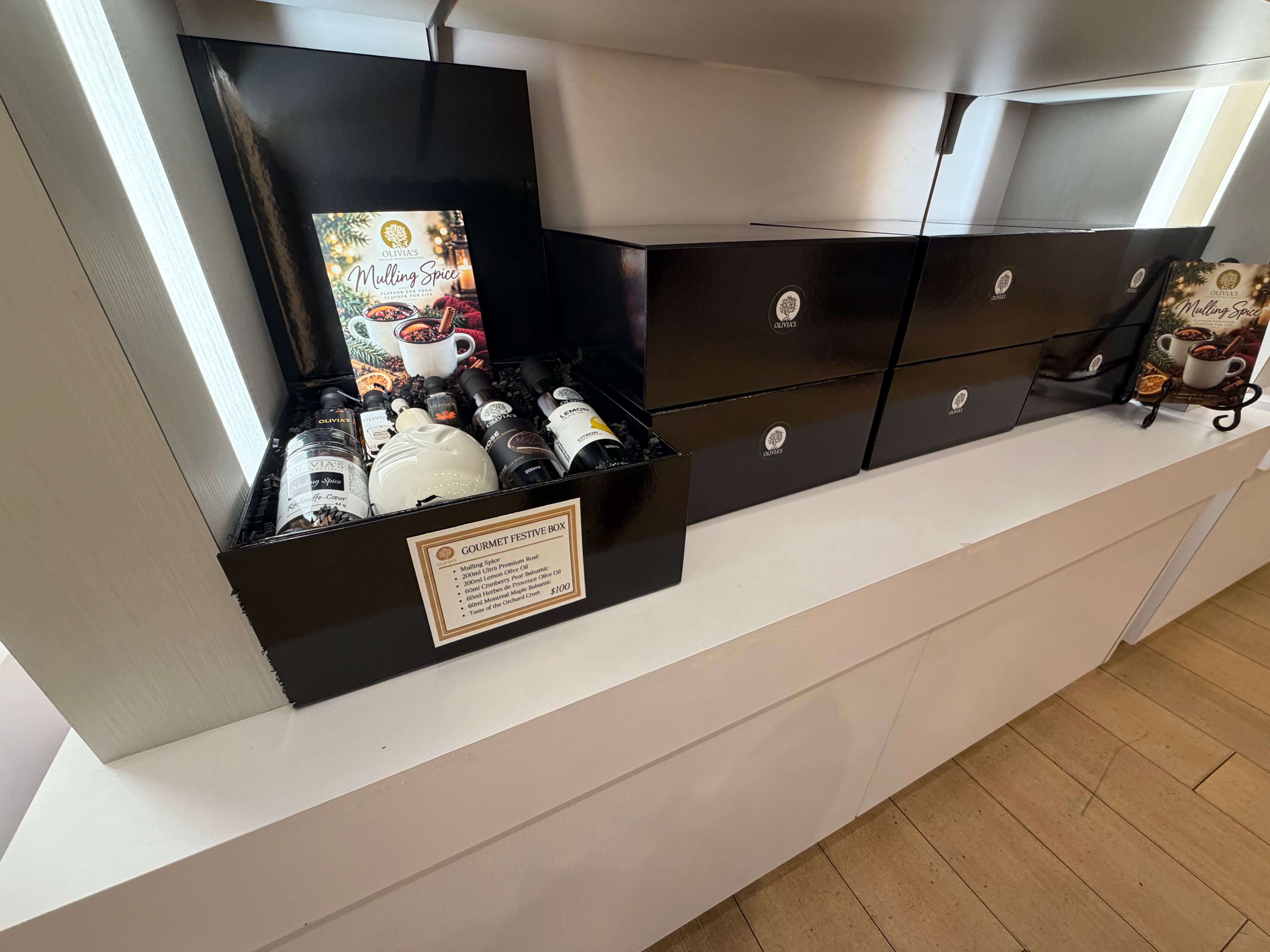 Gourmet Festive Box